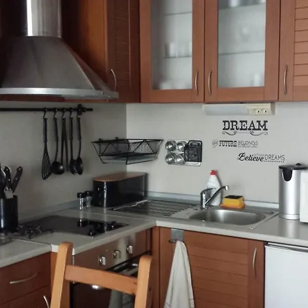 Apolon 2 * Σωζόπολη